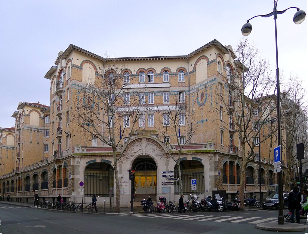 LE PALAIS DE LA FEMME